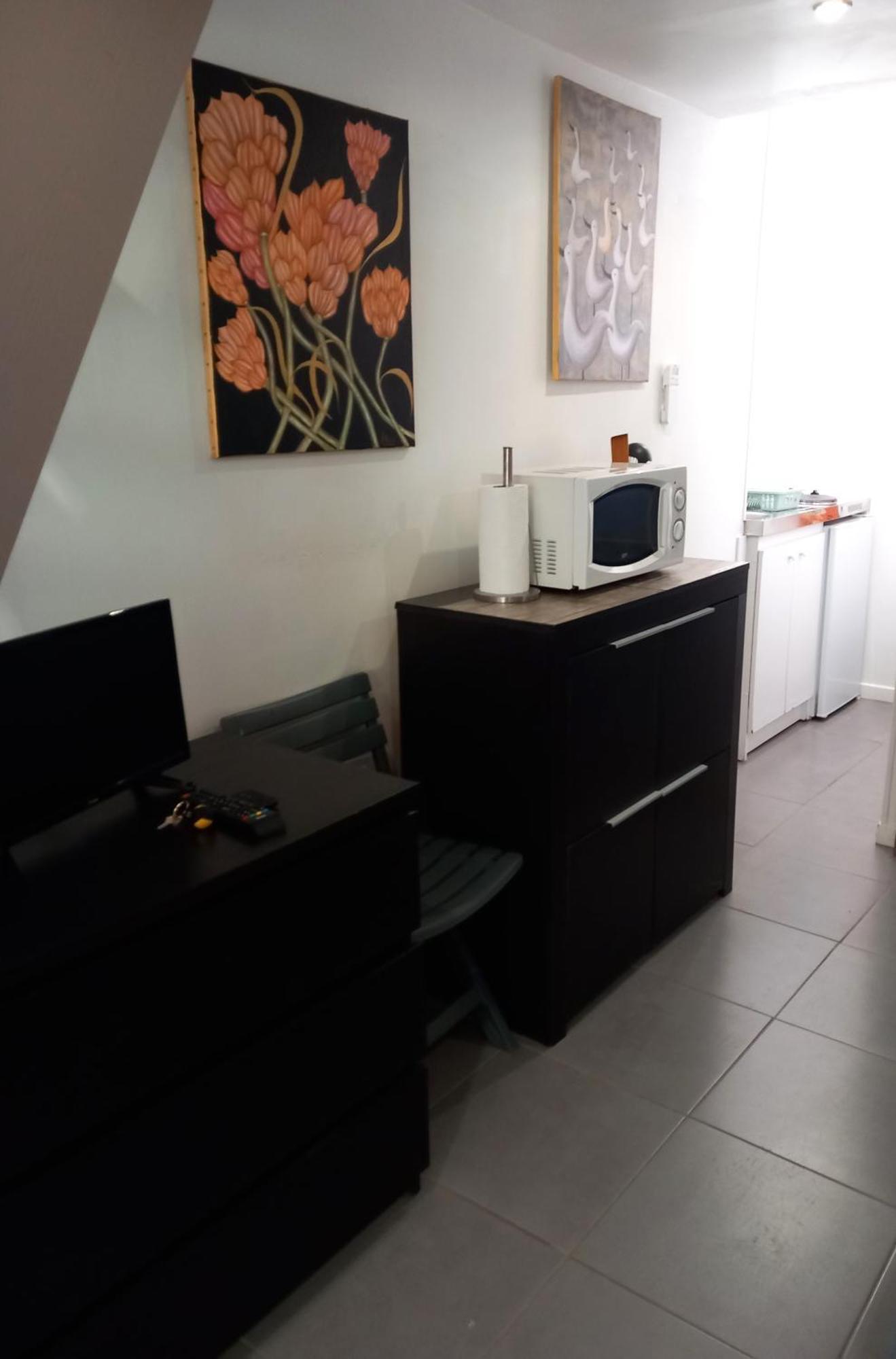 Apartment Avec Jardin Et Parking Prives
