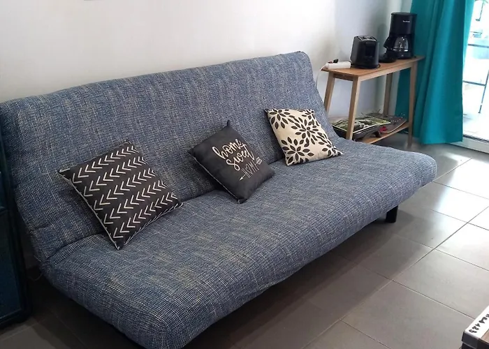Studio avec Jardin et Parking Privés